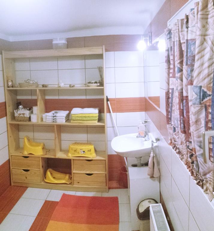 Virag Apartmanhaz Sopron Bagian luar foto